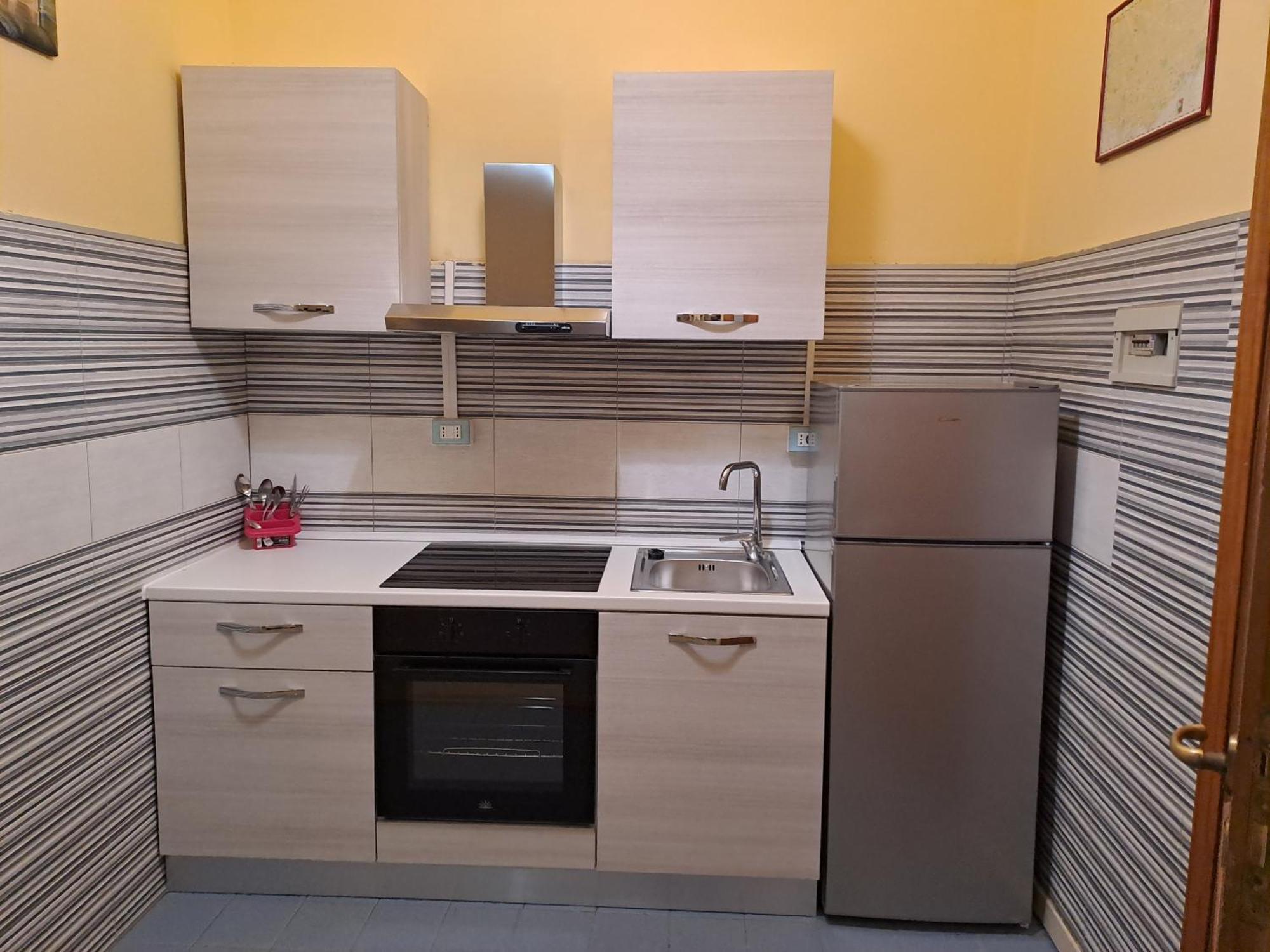 Giappone Inn Flat Ливорно Екстериор снимка